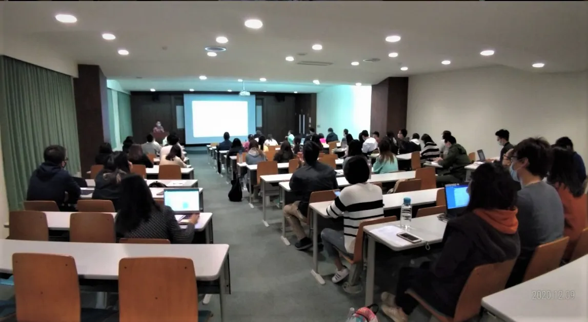 In accordance with the regulations of the Ministry of Agriculture, the relevant knowledge and techniques required for correct experimental animals are provided to teachers and students using this center. The laboratories where experiments are in progress will be inspected from time to time.